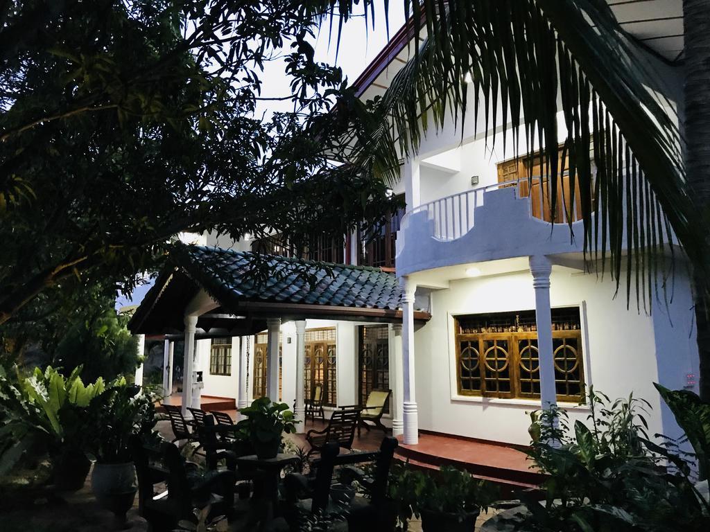 Pearl House Resort Anuradhapura Exterior photo